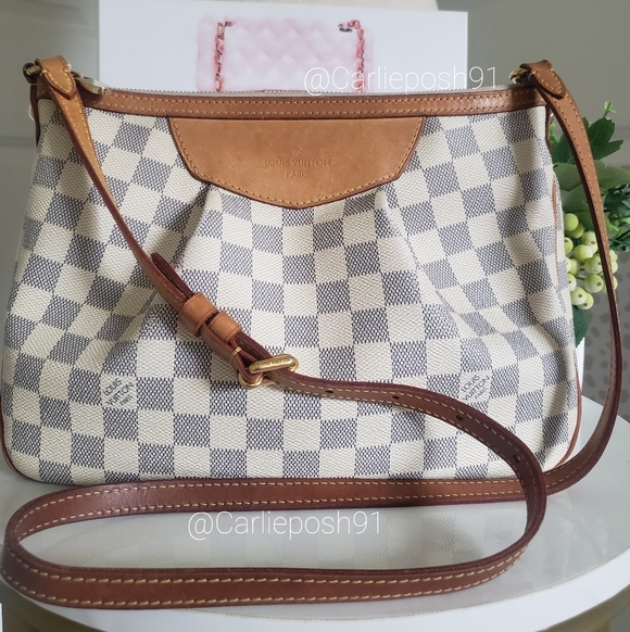 *SOLD* Authentic Pre-owned Louis Vuitton Siracusa PM Damier Azur Crossbody - Picture 4 of 16